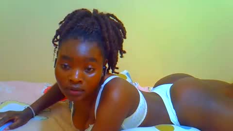 abbiehh online show from April 18, 2:59 am