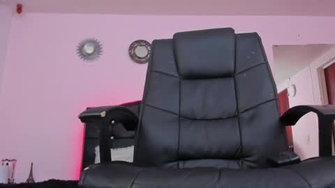 Snapshot of abbigaiil_fuster_ chatting on January 23, 8:04 am Abbigail Fuster online show from January 23, 8:04 am