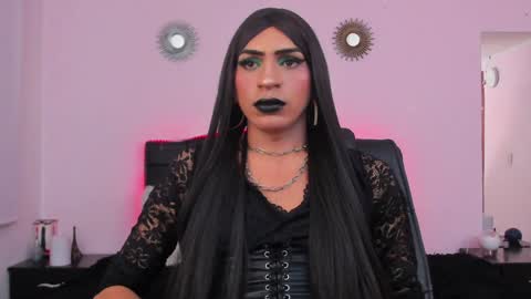 Snapshot of abbigaiil_fuster_ chatting on February 4, 7:18 am Abbigail Fuster online show from February 4, 7:18 am