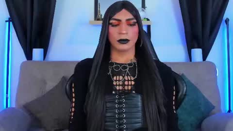 Abbigail Fuster  online show from July 2, 11:05 am