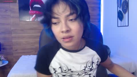 Snapshot of abbiross chatting on December 24, 10:17 pm Abbi online show from December 24, 10:17 pm