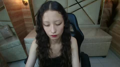 Abby  online show from May 12, 12:57 pm