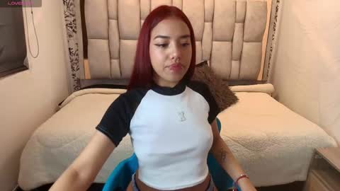 Snapshot of abby__sweet1 chatting on March 27, 12:38 pm Abby online show from March 27, 12:38 pm