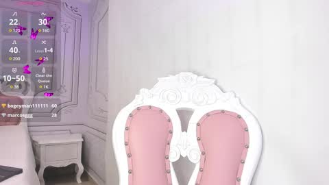 Snapshot of abby_adams20 chatting on December 12, 9:37 pm abby online show from December 12, 9:37 pm