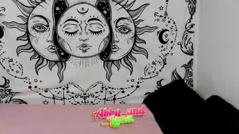    ABBY  LANNA     online show from November 25, 11:38 pm