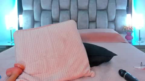 abby_blue01 online show from February 25, 5:52 am