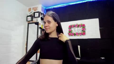 Snapshot of abby_connie chatting on March 7, 2:36 am Abby Connie online show from March 7, 2:36 am