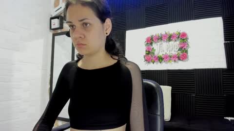 Snapshot of abby_connie chatting on March 7, 11:40 am Abby Connie online show from March 7, 11:40 am