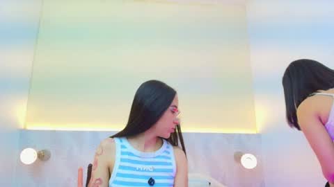 Snapshot of abby_coper1 chatting on June 14, 11:56 am abby_coper1 online show from June 14, 11:56 am