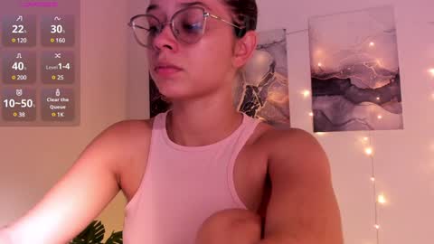 I want to make you addicted to me online show from December 15, 5:20 pm