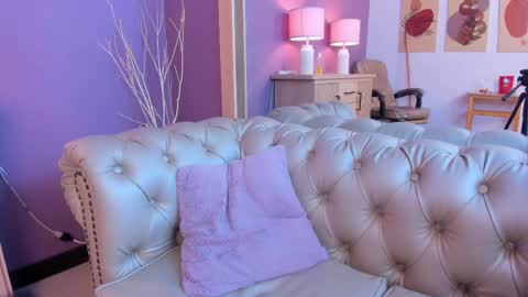 Abby online show from March 11, 4:32 am