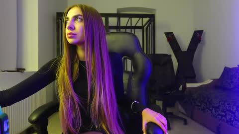 ABBY LAKER online show from September 23, 4:43 pm