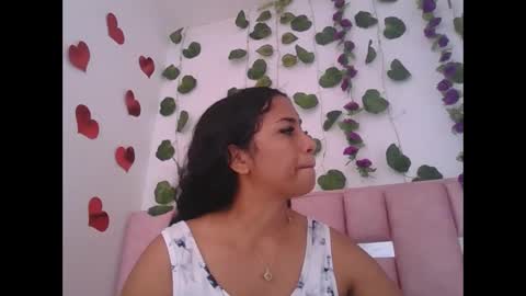 abby_moss_2 online show from June 6, 4:33 pm