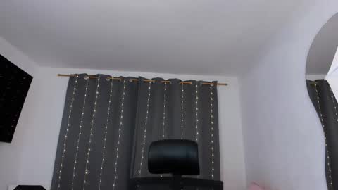 Abby online show from October 25, 11:10 pm