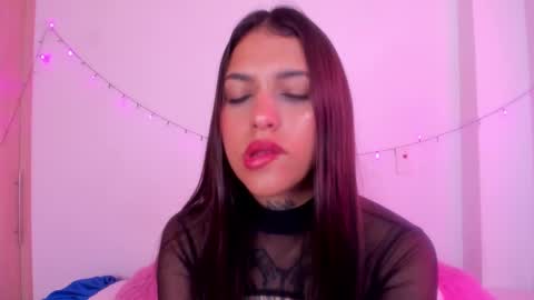 Snapshot of abby_rousee chatting on October 11, 4:16 pm abby_rousee online show from October 11, 4:16 pm