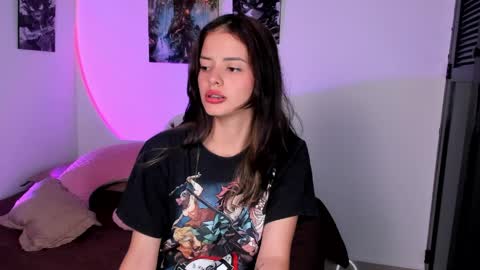 Snapshot of abby_saenz01 chatting on April 4, 11:13 pm Abby Saenz online show from April 4, 11:13 pm