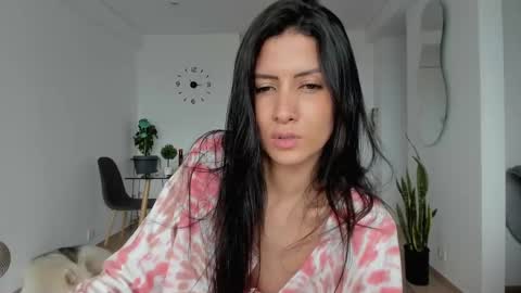 Laura  online show from February 10, 4:14 pm