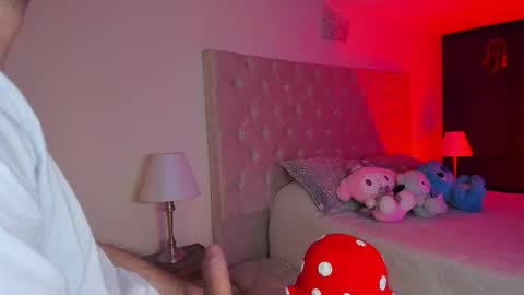 Snapshot of abbyandchris1 chatting on November 3, 2:24 am START TRANSMISSION ---- AM COLOMBIA TIME online show from November 3, 2:24 am