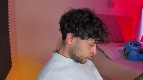 Snapshot of abbyandchris1 chatting on November 3, 9:38 pm START TRANSMISSION ---- AM COLOMBIA TIME online show from November 3, 9:38 pm