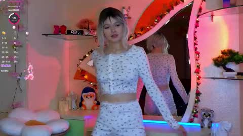 Abby online show from September 29, 9:19 pm