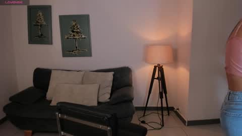 Abby Dalton  online show from October 4, 10:57 am