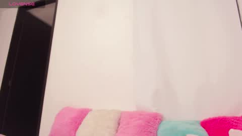 abbyh online show from December 2, 4:53 am