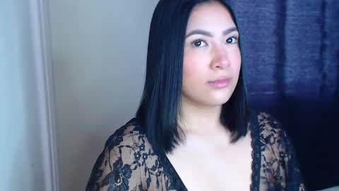 Snapshot of abbyjacksonn_ chatting on January 6, 1:30 pm ABBY online show from January 6, 1:30 pm