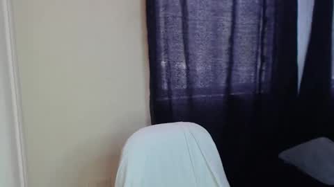 Snapshot of abbyjacksonn_ chatting on February 6, 3:41 pm ABBY online show from February 6, 3:41 pm