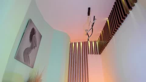 ABBY online show from November 14, 8:40 pm