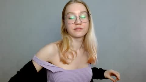 Abby Lovense is active online show from February 22, 12:51 pm