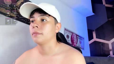 Abby Smith online show from November 12, 9:14 pm