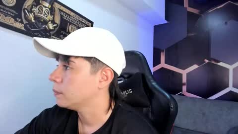 Abby Smith online show from November 17, 7:08 pm