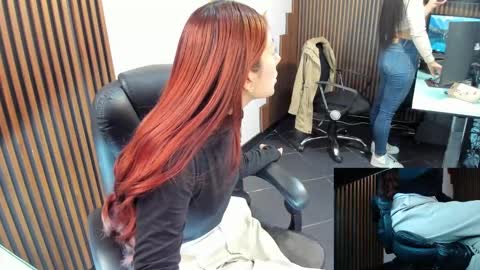 Abby Stones online show from November 20, 11:10 am