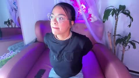 Abby  online show from August 1, 11:20 am