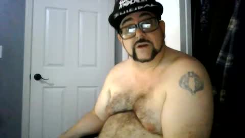 Snapshot of abennett76 chatting on May 23, 10:25 pm AJ online show from May 23, 10:25 pm