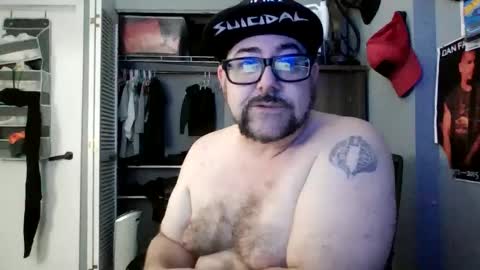 Snapshot of abennett76 chatting on June 9, 2:23 am AJ online show from June 9, 2:23 am
