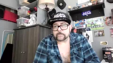 Snapshot of abennett76 chatting on June 10, 2:38 pm AJ online show from June 10, 2:38 pm
