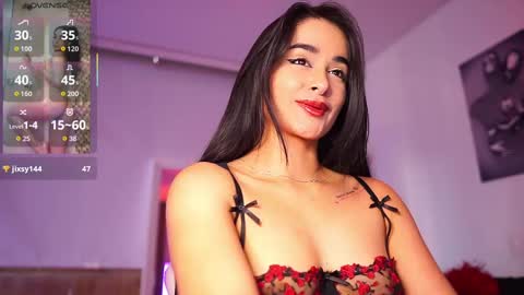 Snapshot of abigail_adamss_ chatting on October 6, 10:07 pm Abigail online show from October 6, 10:07 pm