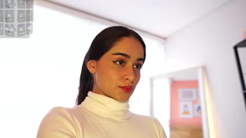 Abigail online show from March 7, 7:55 pm