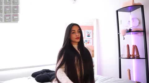 Abigail online show from March 11, 7:42 pm