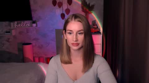 Anna online show from October 7, 4:15 pm