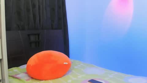 Snapshot of abigail_monroe__ chatting on February 9, 4:27 am abigail_monroe__ online show from February 9, 4:27 am