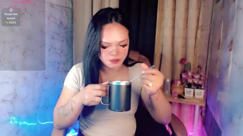 abigail_vergara online show from April 12, 1:32 am