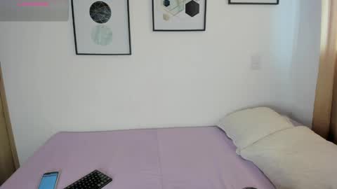 abigail online show from April 22, 8:21 pm