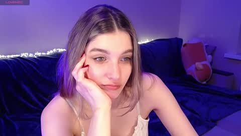 Snapshot of abigailwills chatting on March 15, 3:51 pm Abigail online show from March 15, 3:51 pm