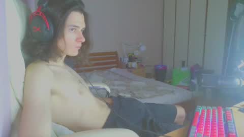 hi  cum in pvt noi extra tip online show from January 8, 12:05 pm