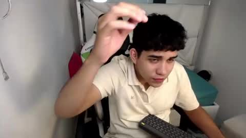 Snapshot of abramel_play chatting on June 14, 8:44 pm ABRAMEL online show from June 14, 8:44 pm