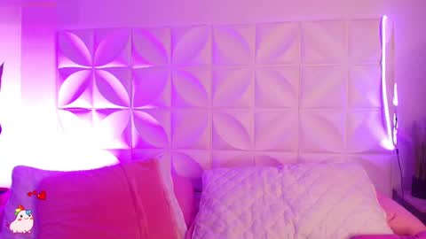 Abril  online show from September 19, 9:54 am