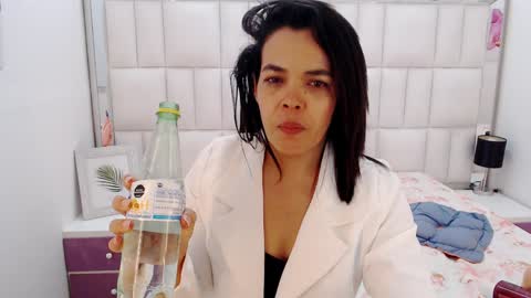 Abril Beltran online show from December 20, 4:31 am