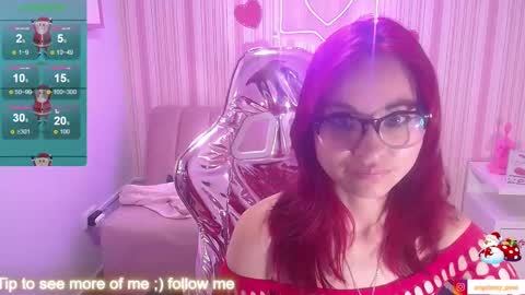 abril_ch_ online show from December 20, 2:27 pm